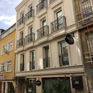 https://artika-hotel.istanbul-turkeyhotels.com